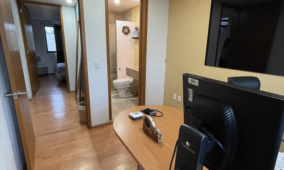 EB-SB8681-15